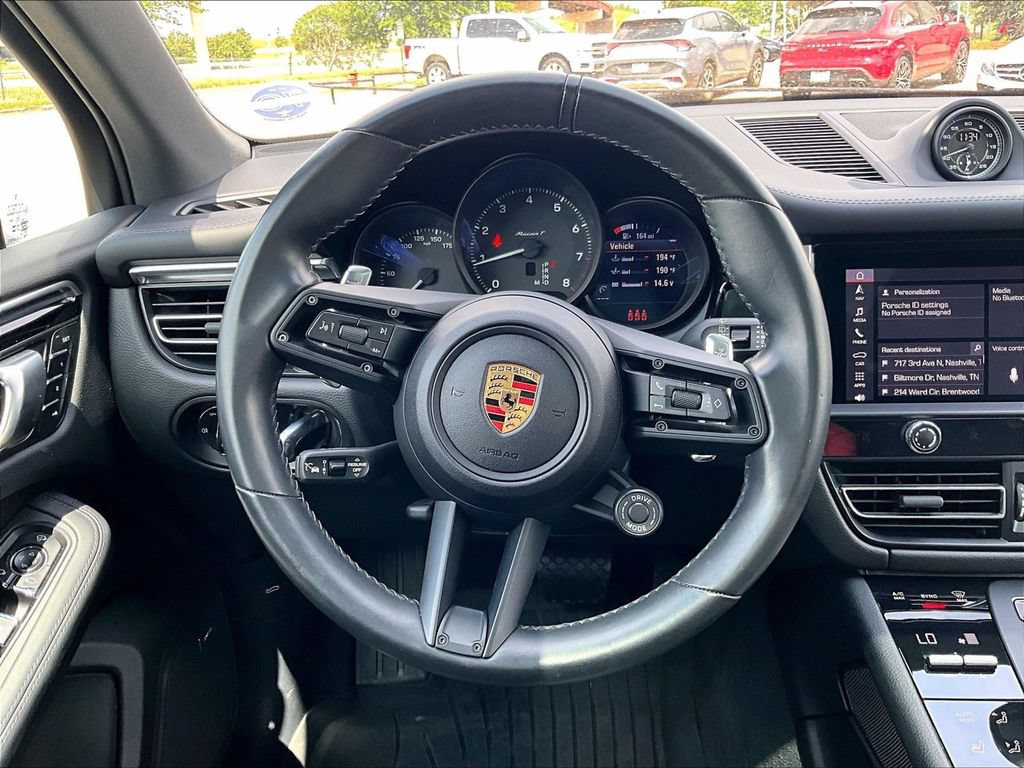Used 2024 Porsche Macan Turbo AWD/4WD image 15
