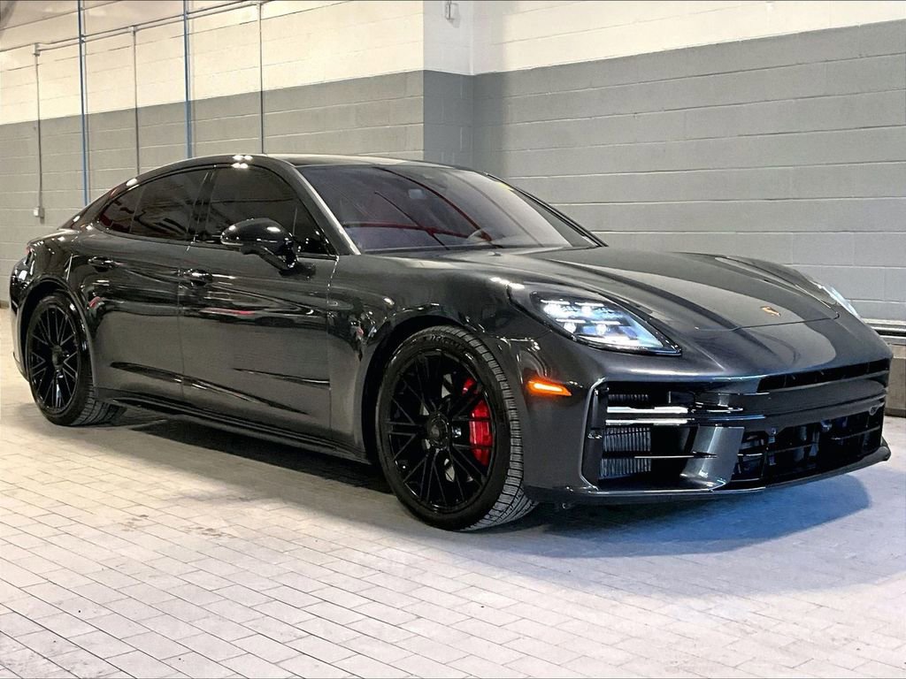 Certified 2025 Porsche Panamera GTS image 7