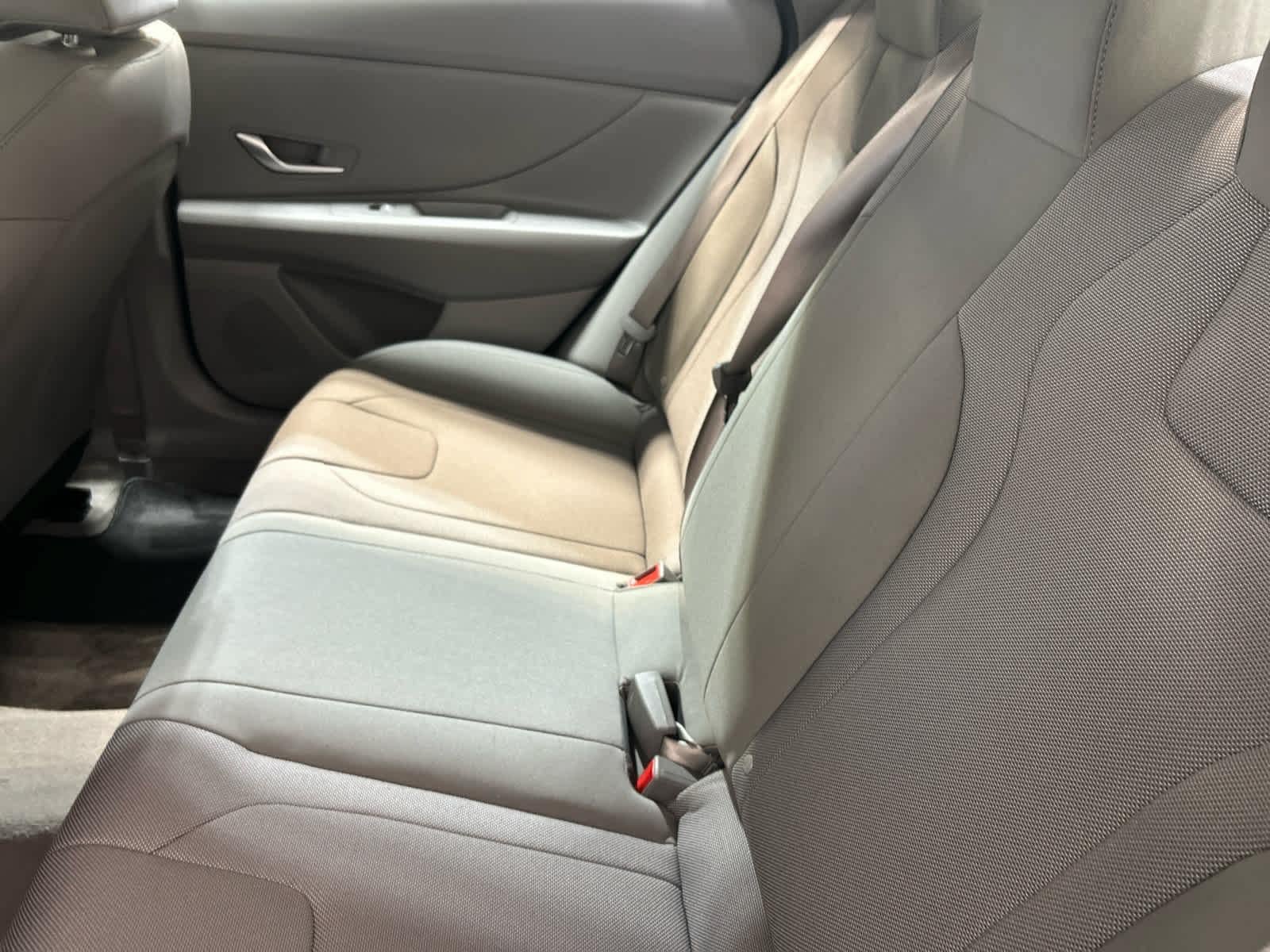 New 2026 Hyundai Elantra SE FWD image 5