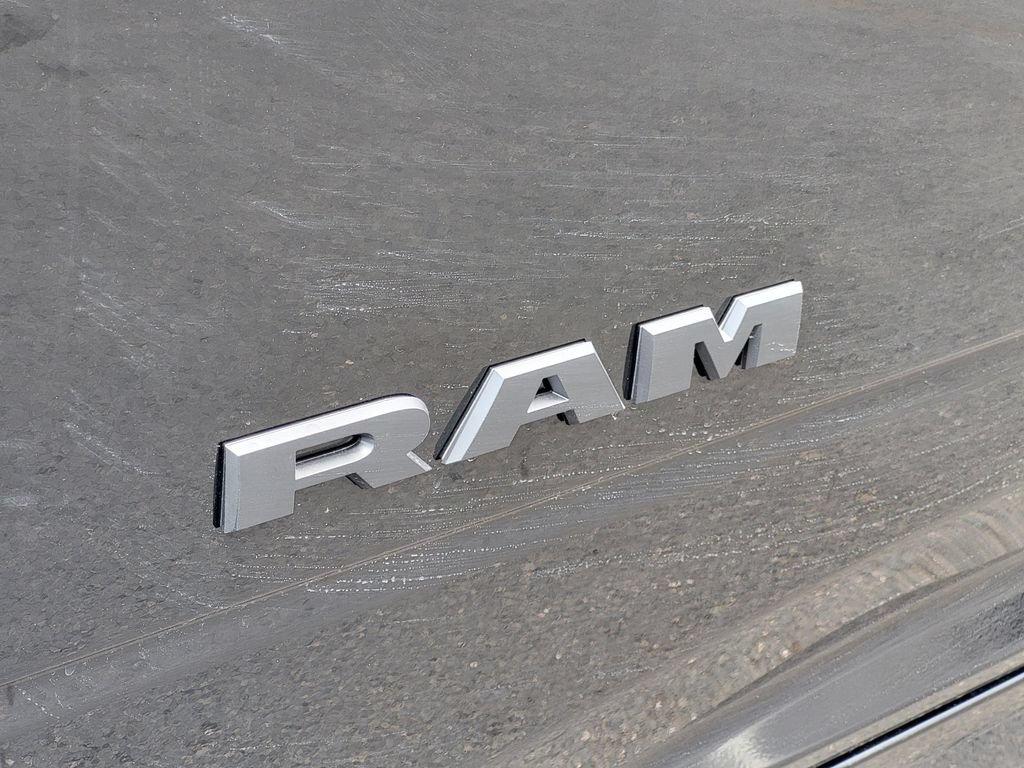 New 2026 RAM 2500 Laramie w/ Night Edition AWD/4WD image 11
