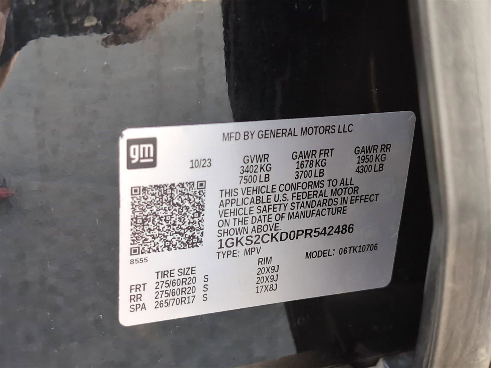 Used 2023 GMC Yukon AT4 w/ Max Trailering Package AWD/4WD image 14