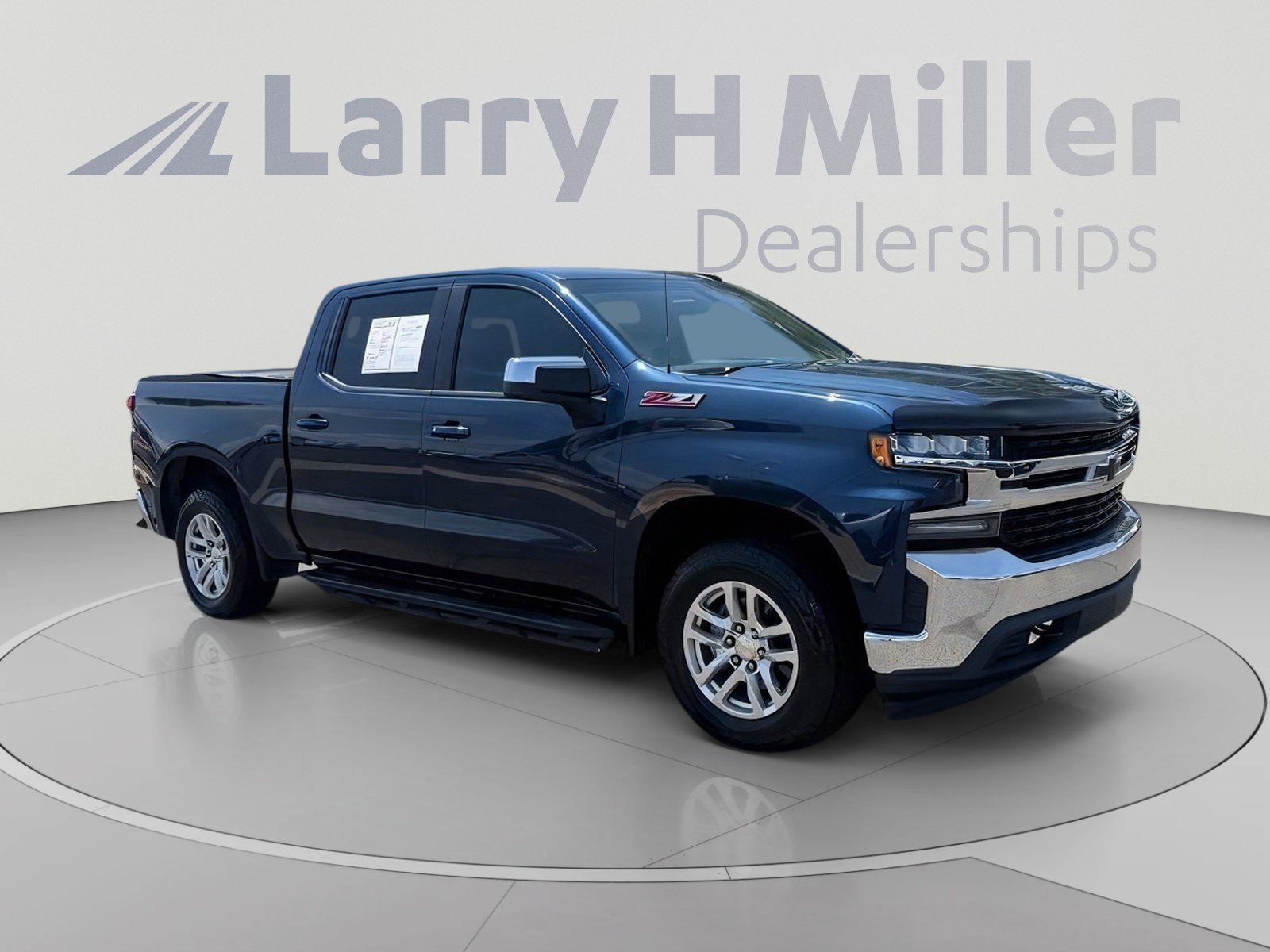 Used 2020 Chevrolet Silverado 1500 LT w/ All-Star Edition AWD/4WD image 7
