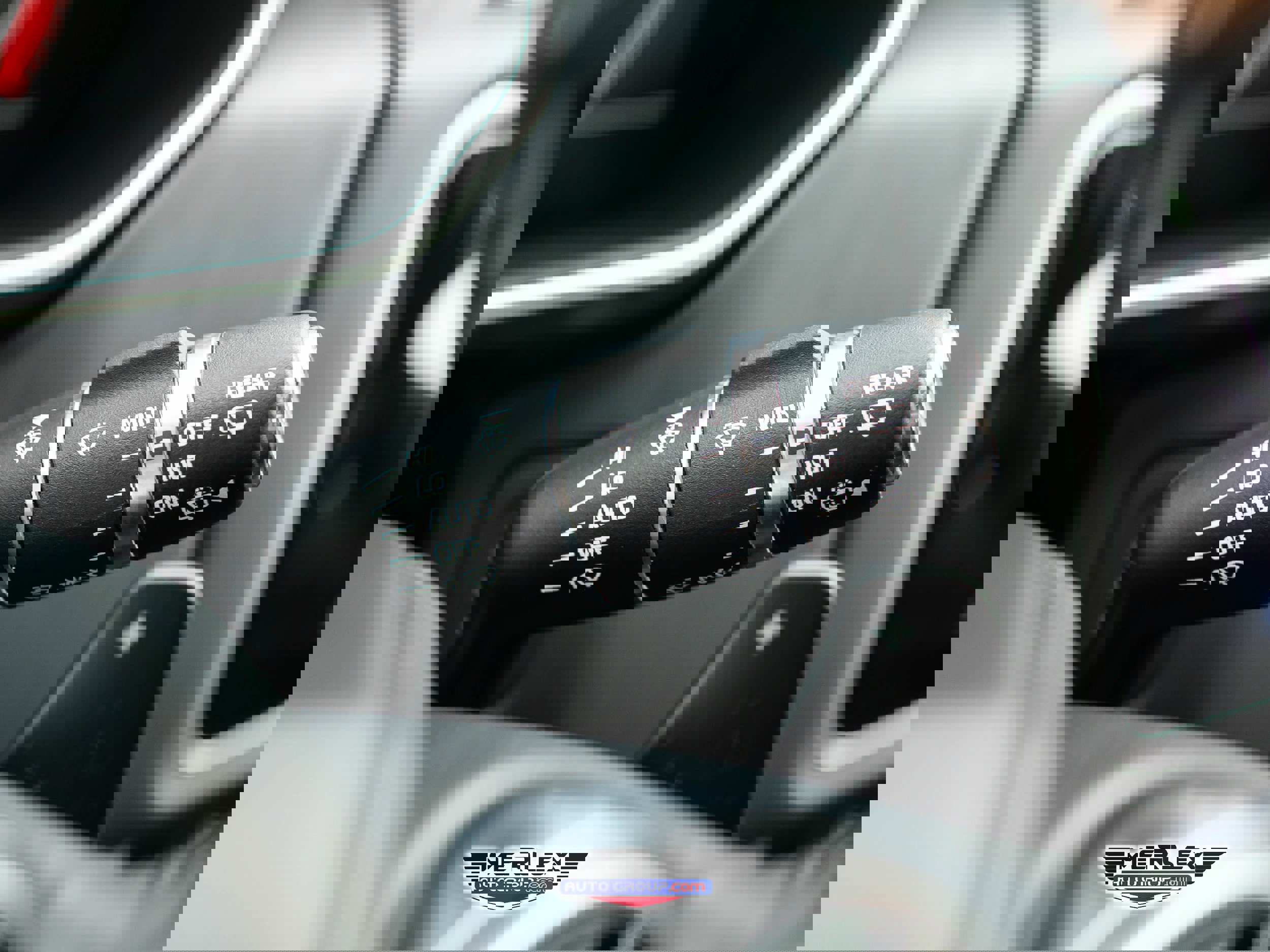 Used 2018 Land Rover Range Rover Long Wheelbase Supercharged image 31