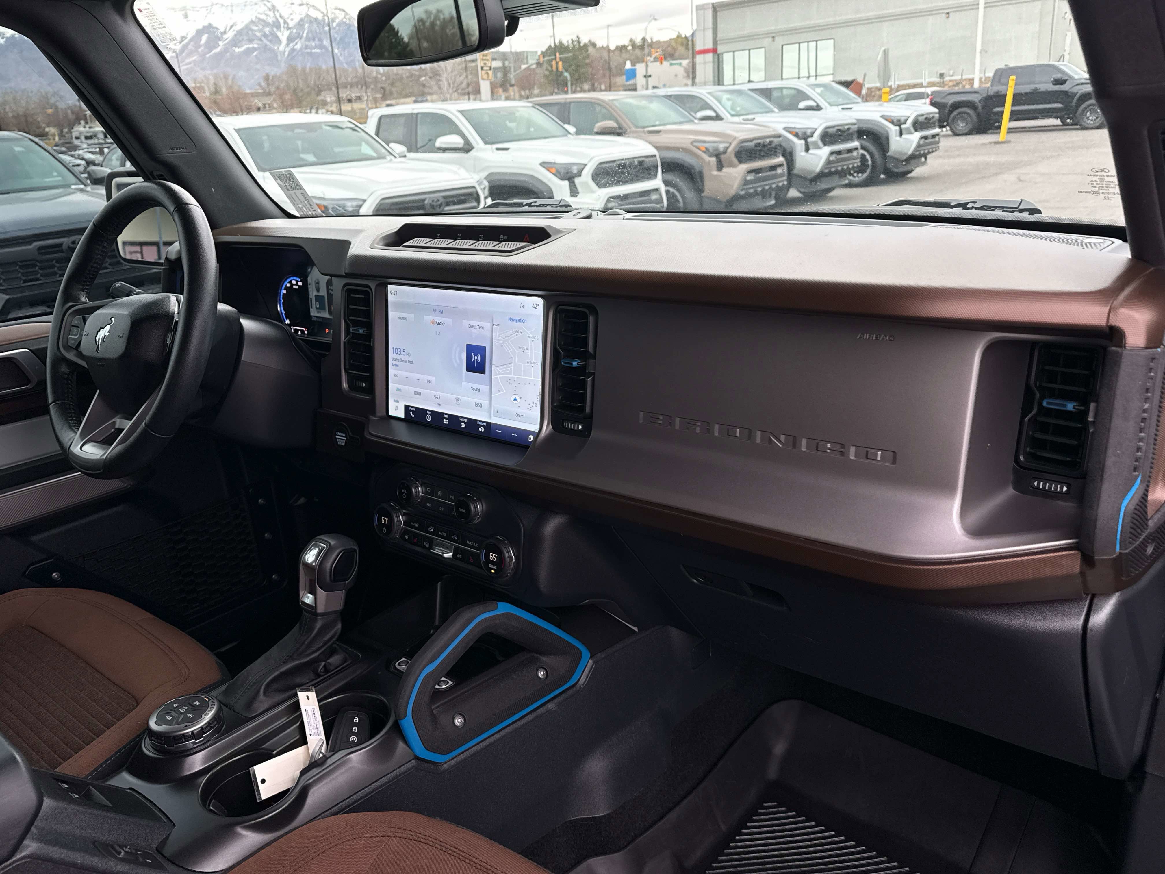 Used 2023 Ford Bronco Outer Banks w/ Sasquatch Package image 18