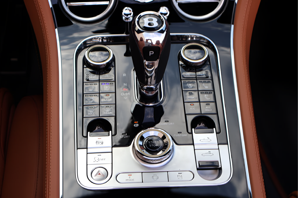 New 2026 Bentley Continental GT Azure AWD/4WD image 27