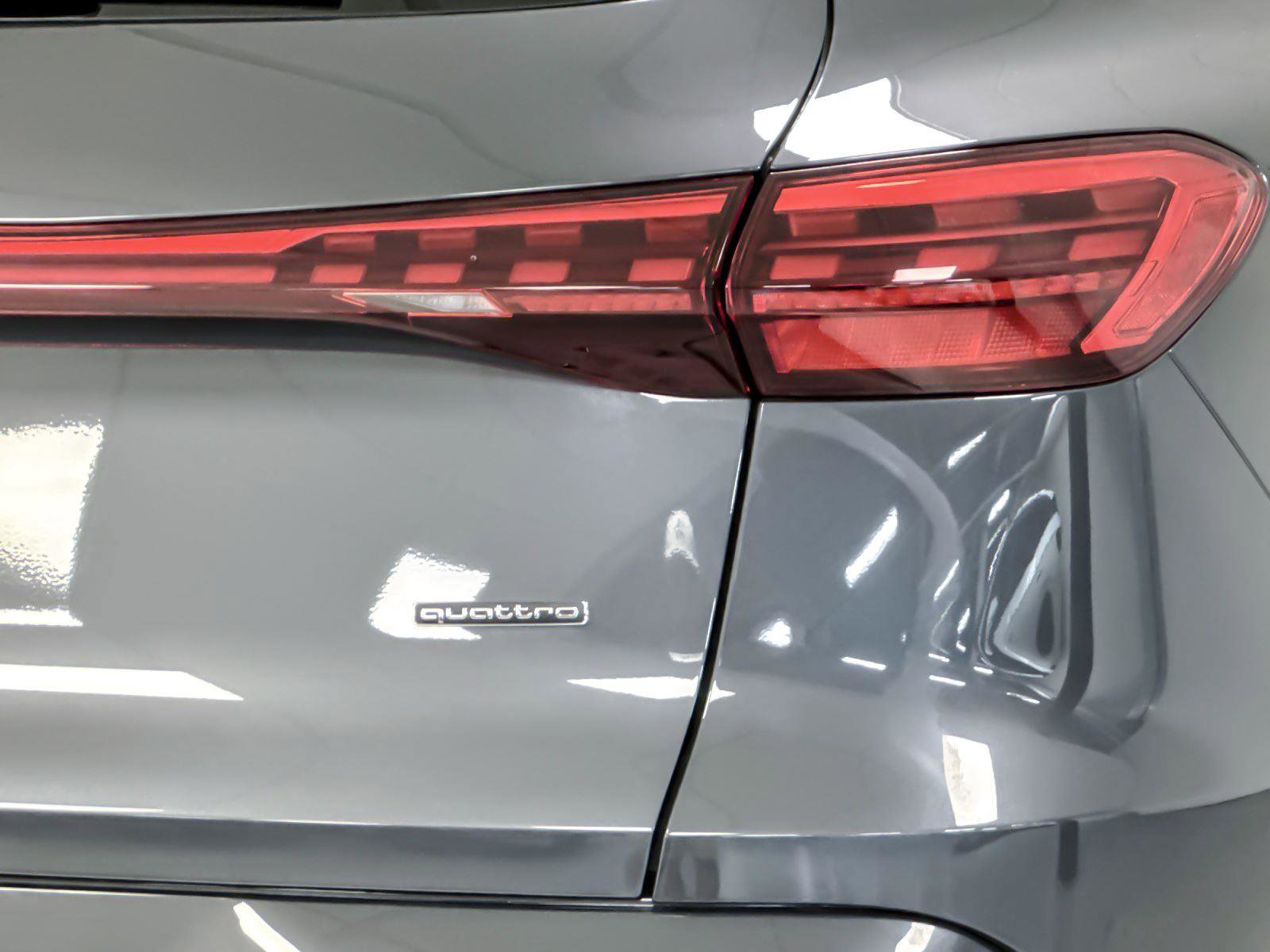 Used 2025 Audi Q5 Premium Plus w/ Premium Plus image 27