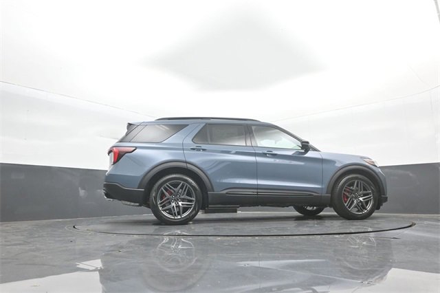 New 2026 Ford Explorer ST w/ Sun And Sound Package image 38