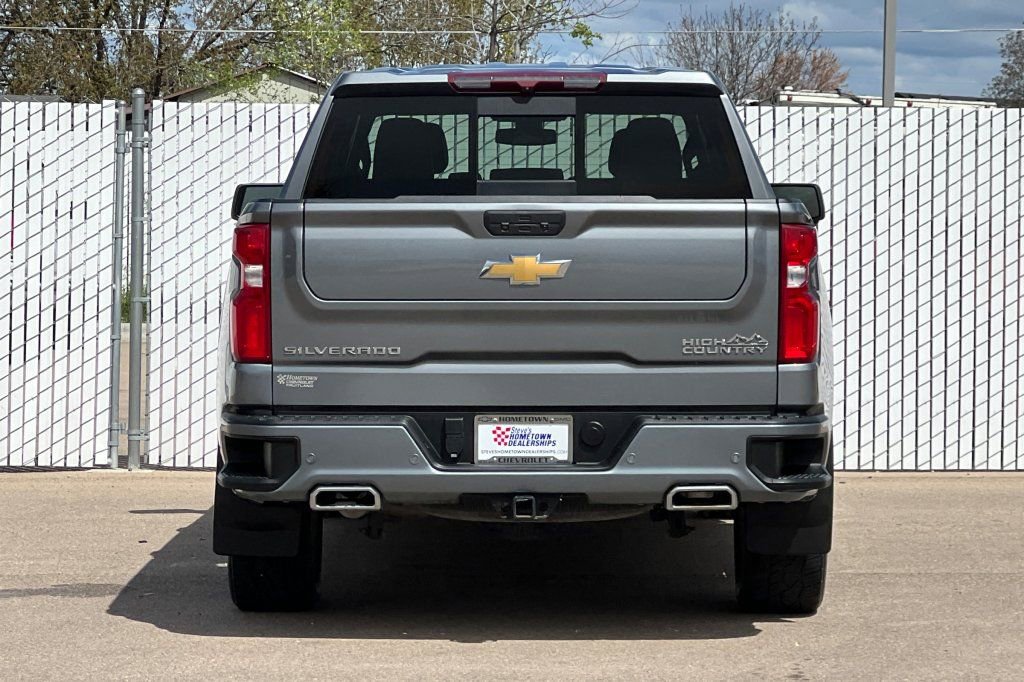 Used 2022 Chevrolet Silverado 1500 High Country AWD/4WD image 5