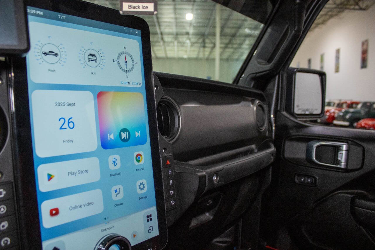 Used 2022 Jeep Gladiator Sport image 13