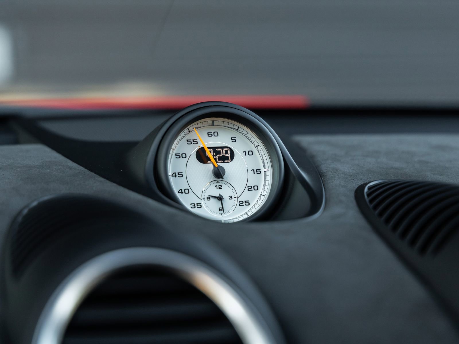 Certified 2025 Porsche 718 Cayman GT4 RS image 43