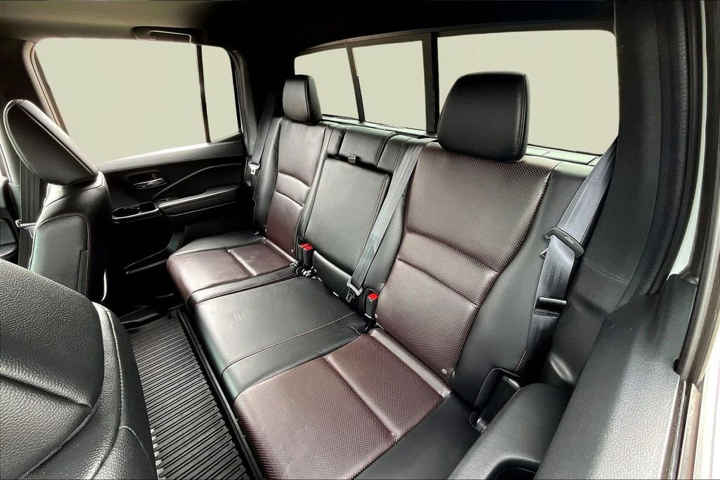 Used 2021 Honda Ridgeline Black Edition image 27