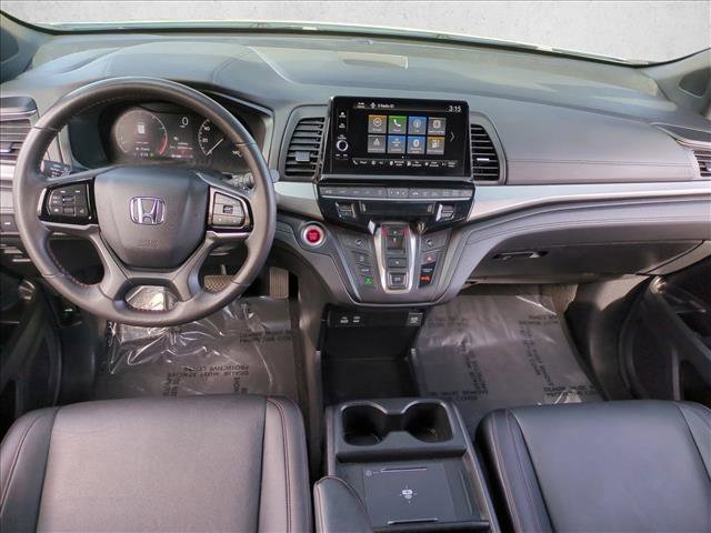 Used 2025 Honda Odyssey Sport-L image 17
