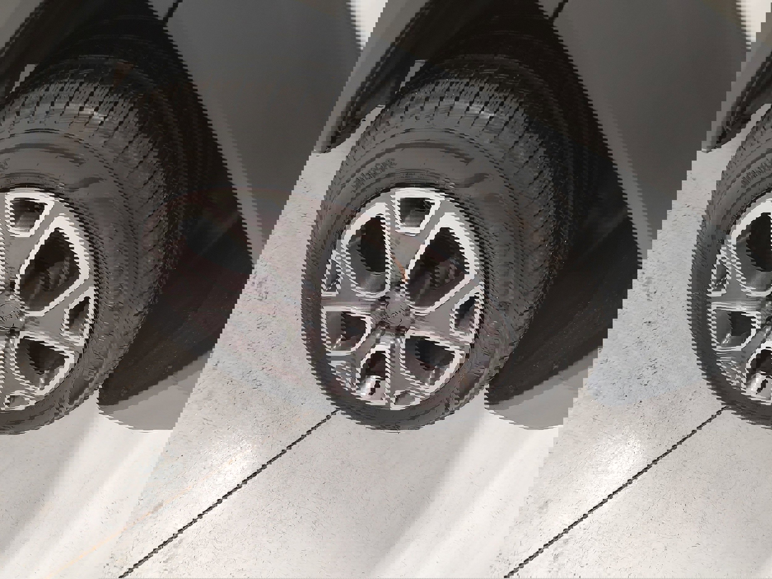 Used 2017 Jeep Renegade Limited image 14