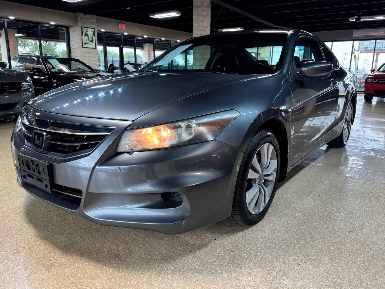 Used 2011 Honda Accord EX-L image 3
