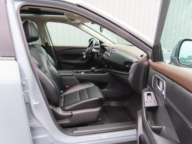 Used 2021 Nissan Rogue SV AWD/4WD image 23