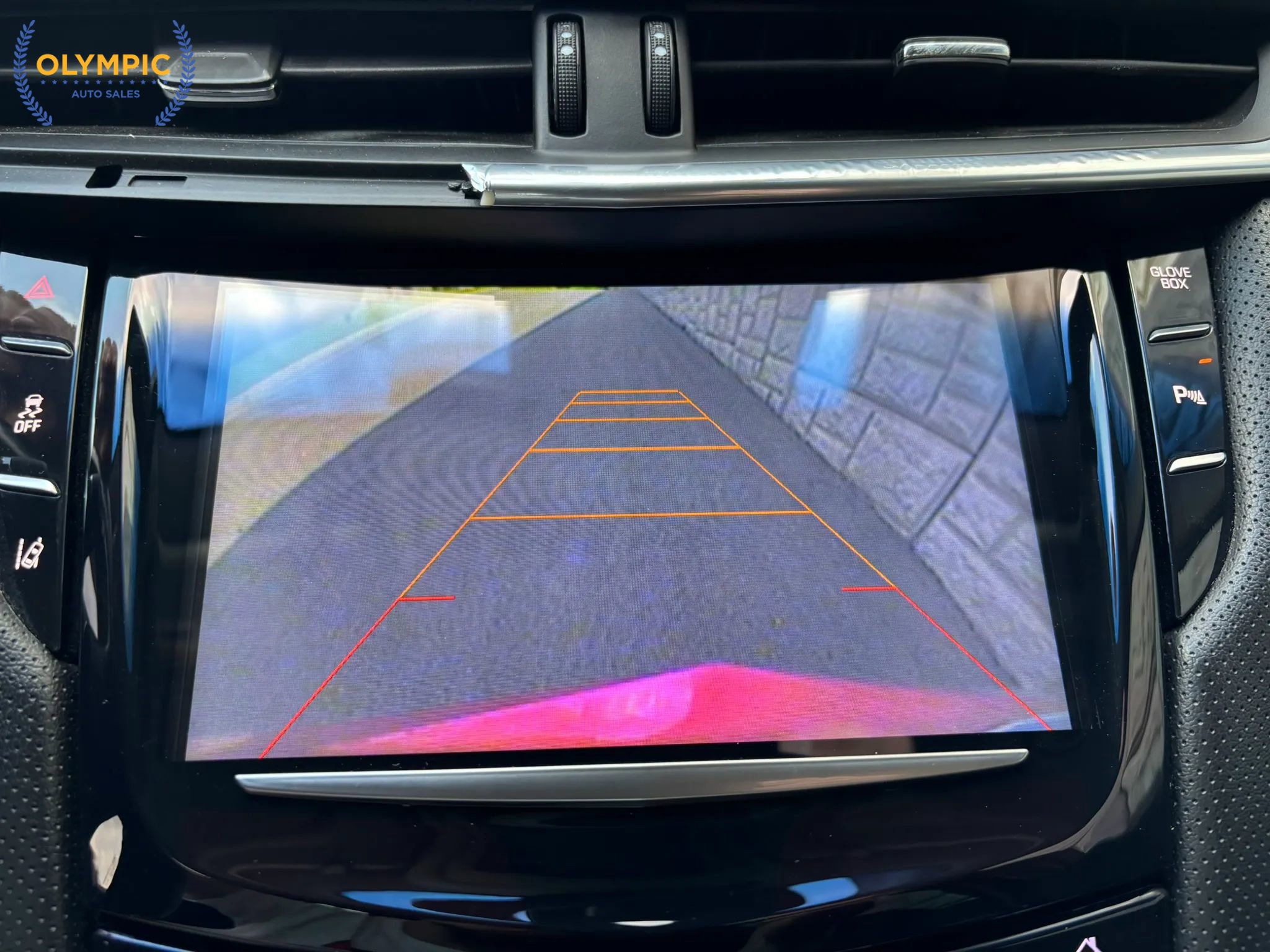 Used 2013 Cadillac XTS Premium image 29