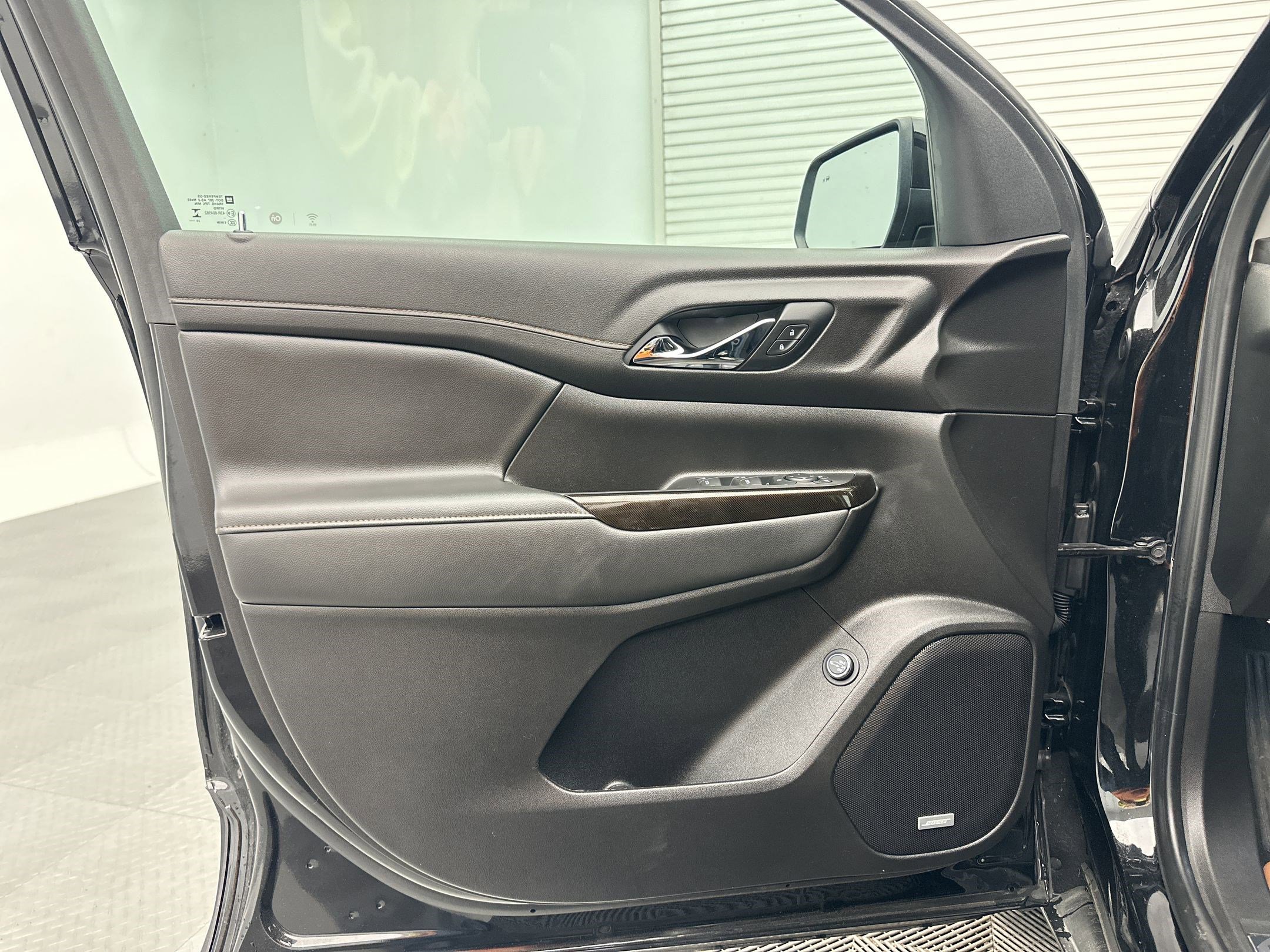 Certified 2023 GMC Acadia AT4 image 21