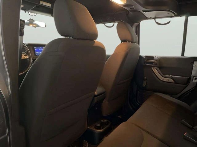 Used 2017 Jeep Wrangler Unlimited Sport w/ Connectivity Group image 65