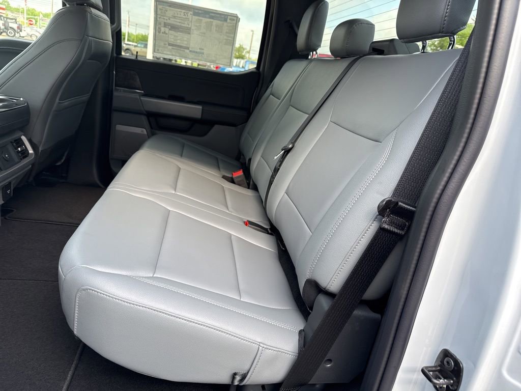 New 2025 Ford F150 Lightning Flash image 9