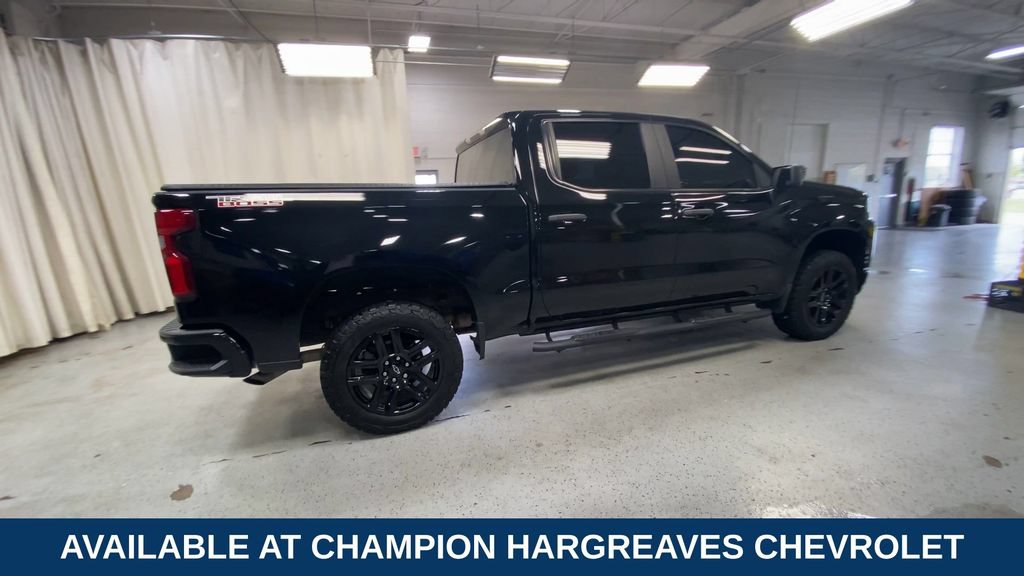Used 2022 Chevrolet Silverado 1500 Custom Trail Boss AWD/4WD image 11