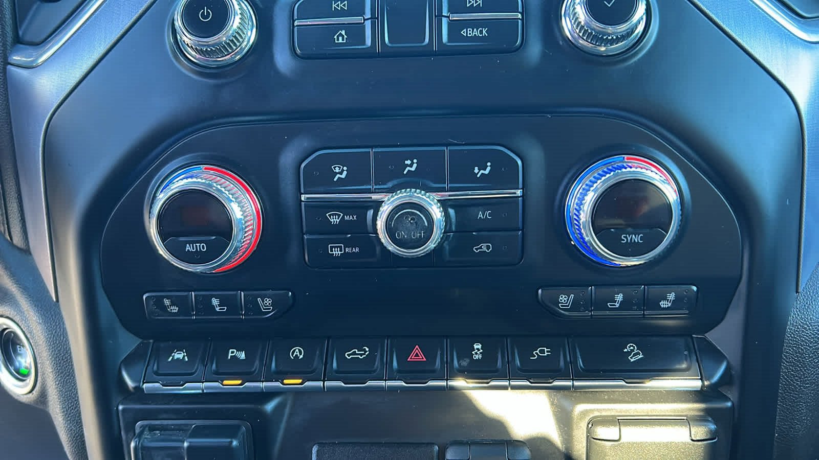 Used 2019 GMC Sierra 1500 SLT w/ SLT Premium Plus Package image 14