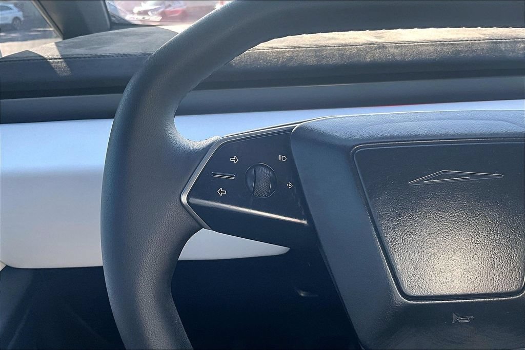 Used 2024 Tesla Cybertruck Cyberbeast AWD/4WD image 18