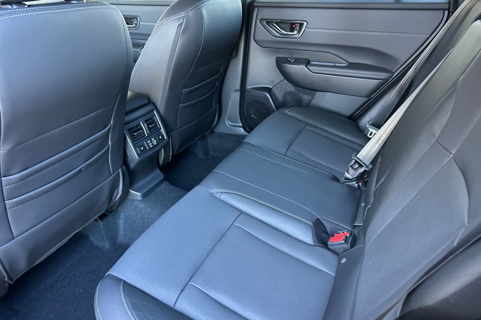 New 2026 Subaru Outback Touring XT AWD/4WD image 12