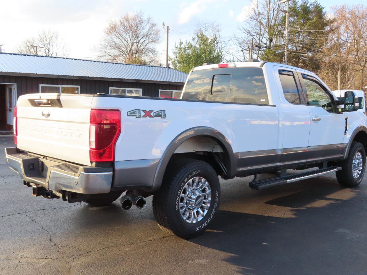 Used 2021 Ford F350 Lariat w/ Chrome Package image 20