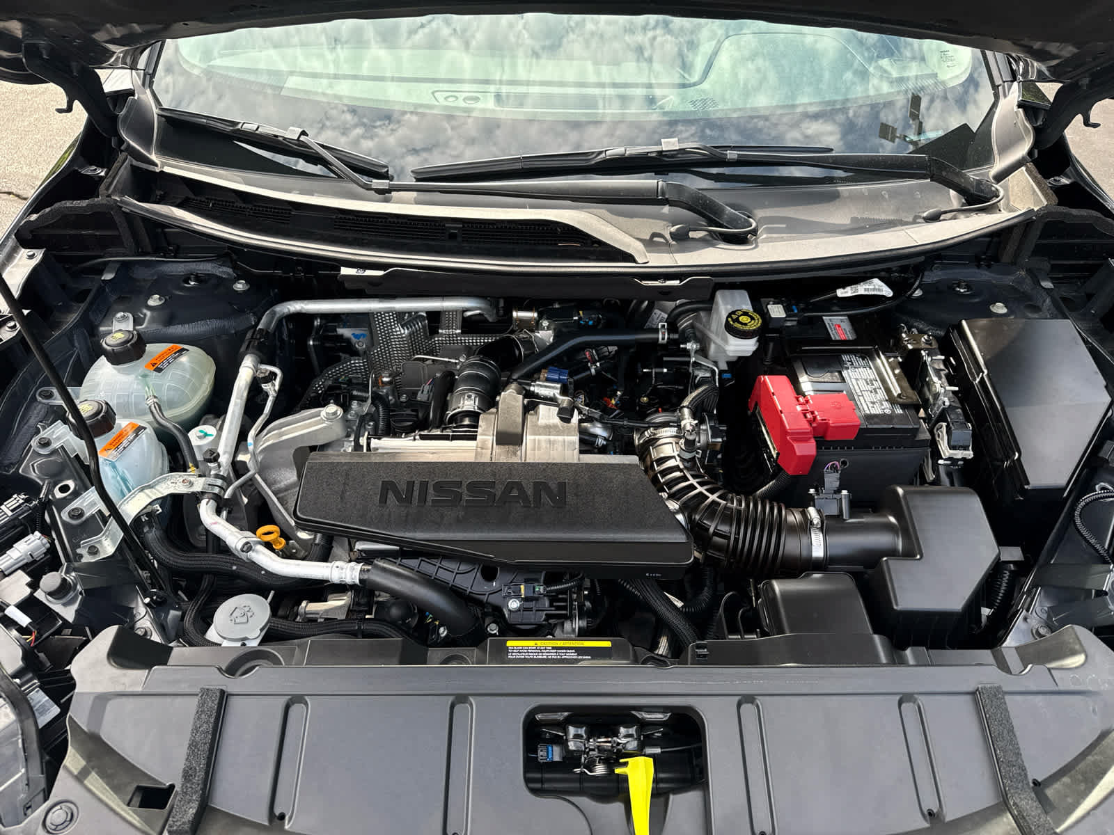 Used 2026 Nissan Rogue SV w/ Cold Weather Package AWD/4WD image 17