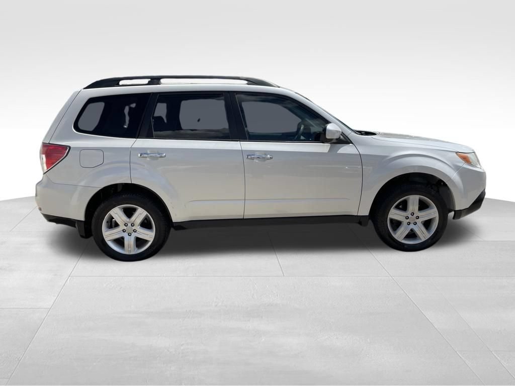 Used 2009 Subaru Forester 2.5X AWD/4WD image 4
