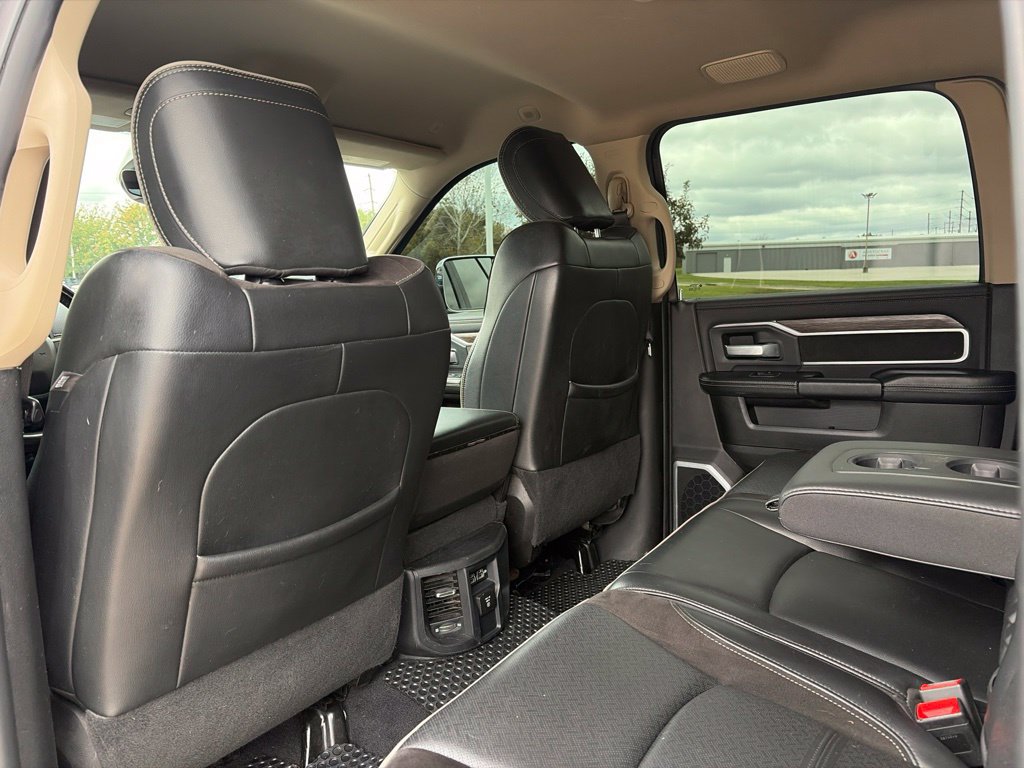 Used 2020 RAM 2500 Laramie w/ Cold Weather Group AWD/4WD image 41