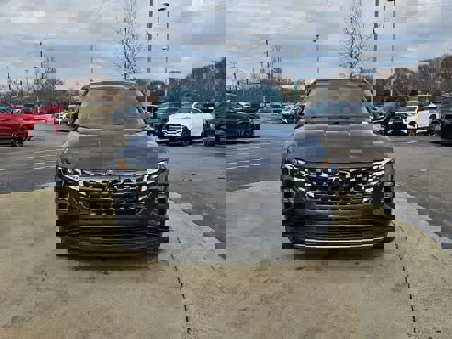 Used 2022 Hyundai Tucson Limited w/ Cargo Package image 4