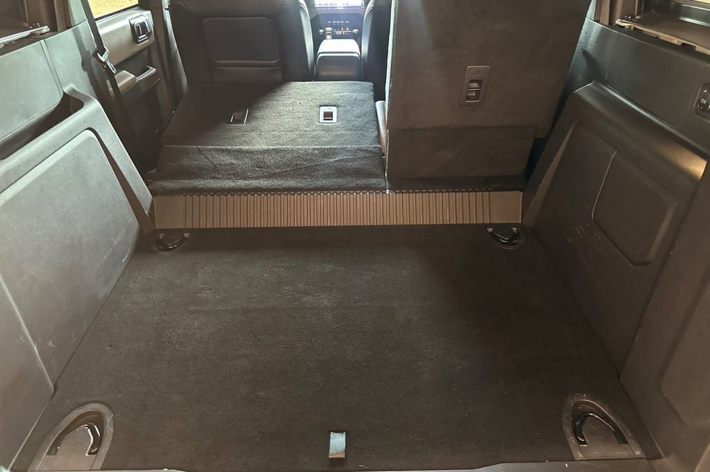 Used 2023 Ford Bronco Wildtrak image 15