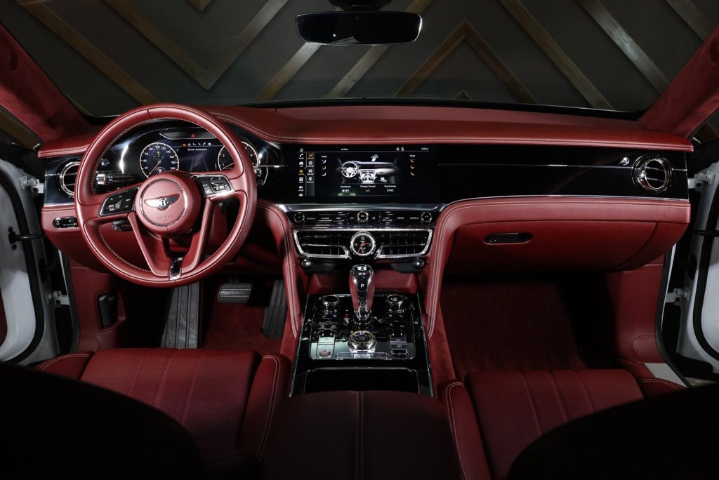 Used 2020 Bentley Flying Spur W12 image 5