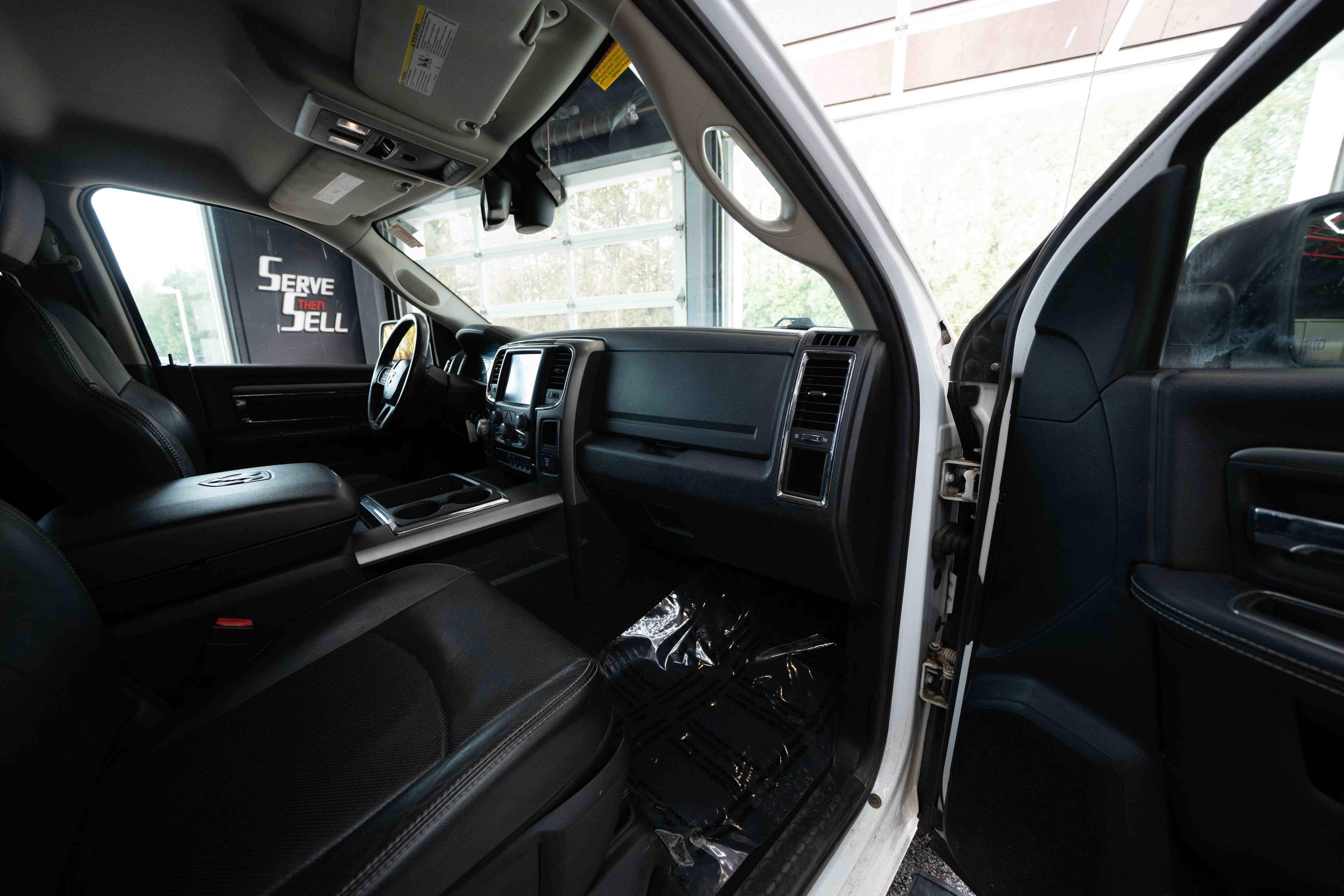 Used 2014 RAM 1500 Sport w/ Sport Premium Group image 24