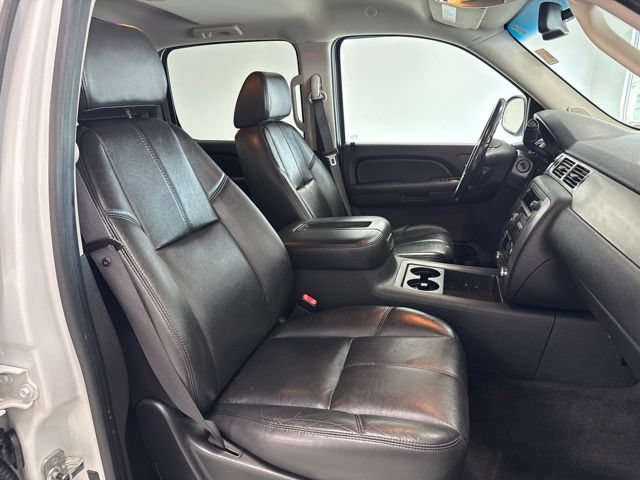 Used 2007 Chevrolet Avalanche LT w/ LT Preferred Equipment Group AWD/4WD image 24