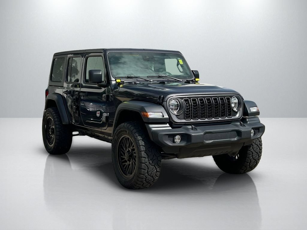 Used 2024 Jeep Wrangler Unlimited Sport AWD/4WD image 3