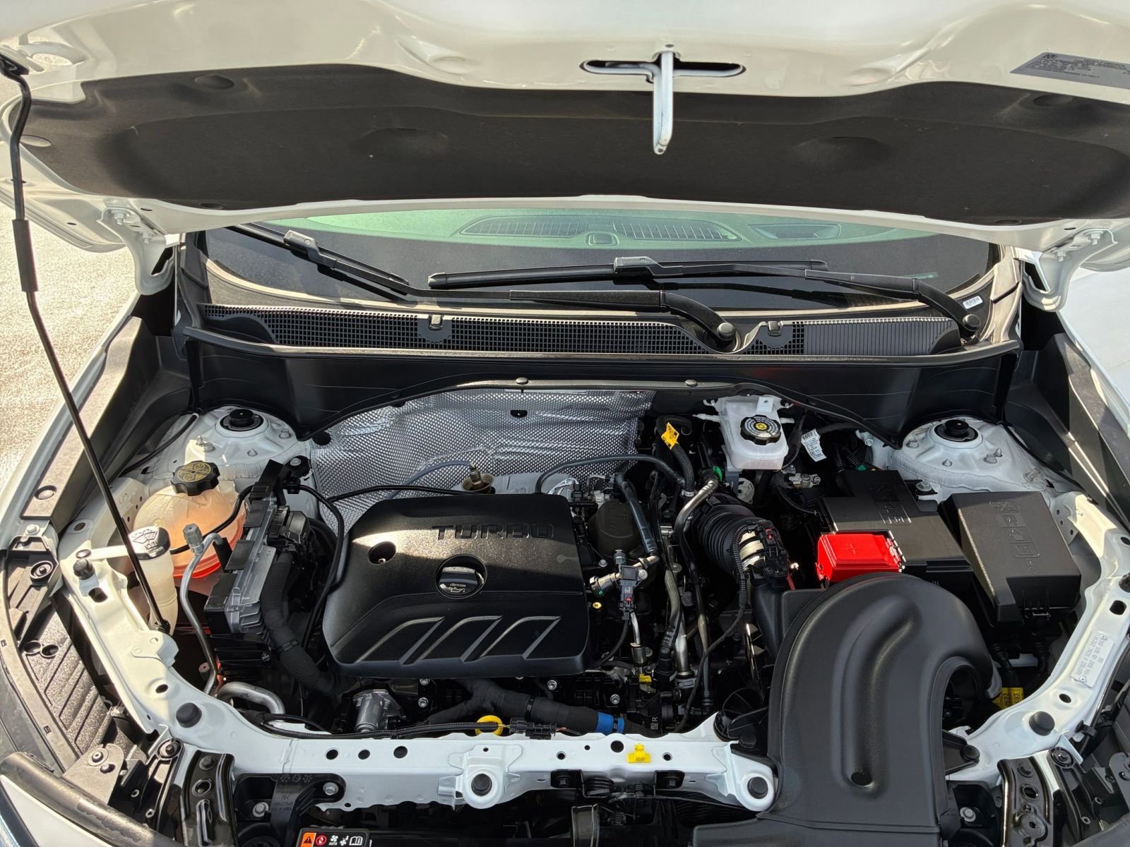 Used 2025 Buick Encore GX Preferred image 30