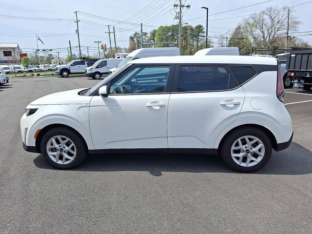 Used 2023 Kia Soul LX w/ Option Group 015 image 5