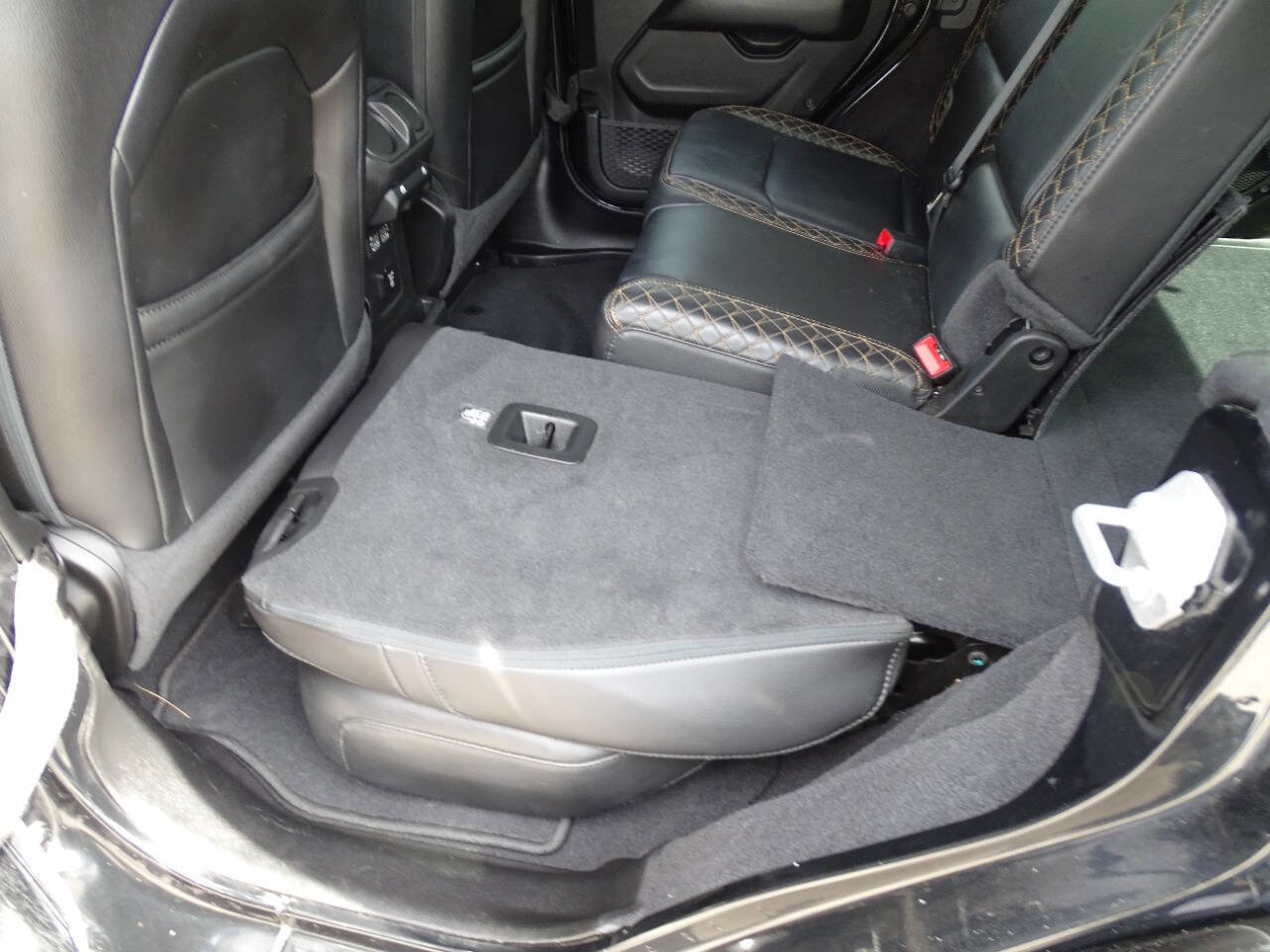 Used 2021 Jeep Wrangler High Altitude image 37