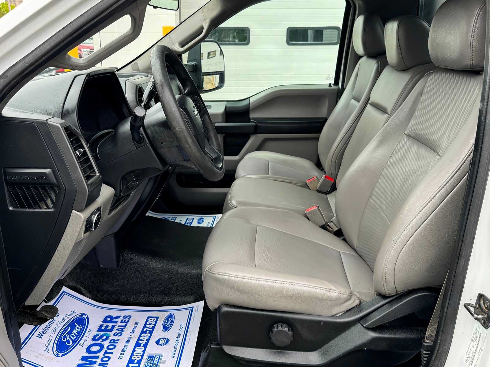 Used 2018 Ford F550 4x4 Regular Cab Super Duty image 6