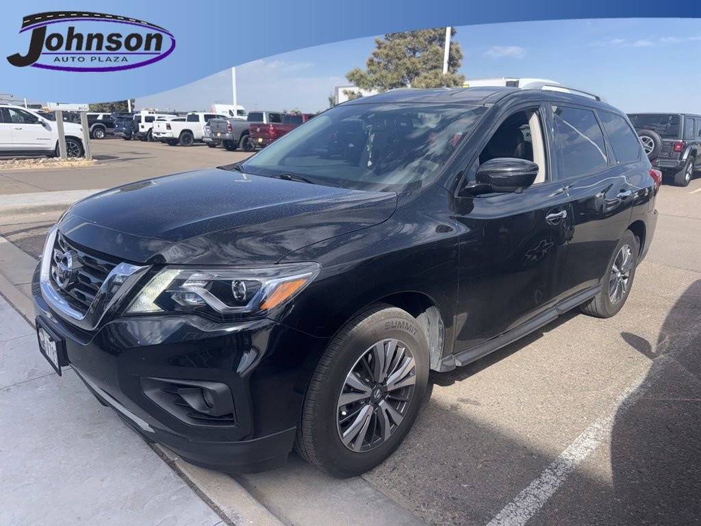 Used 2019 Nissan Pathfinder SL AWD/4WD image 1