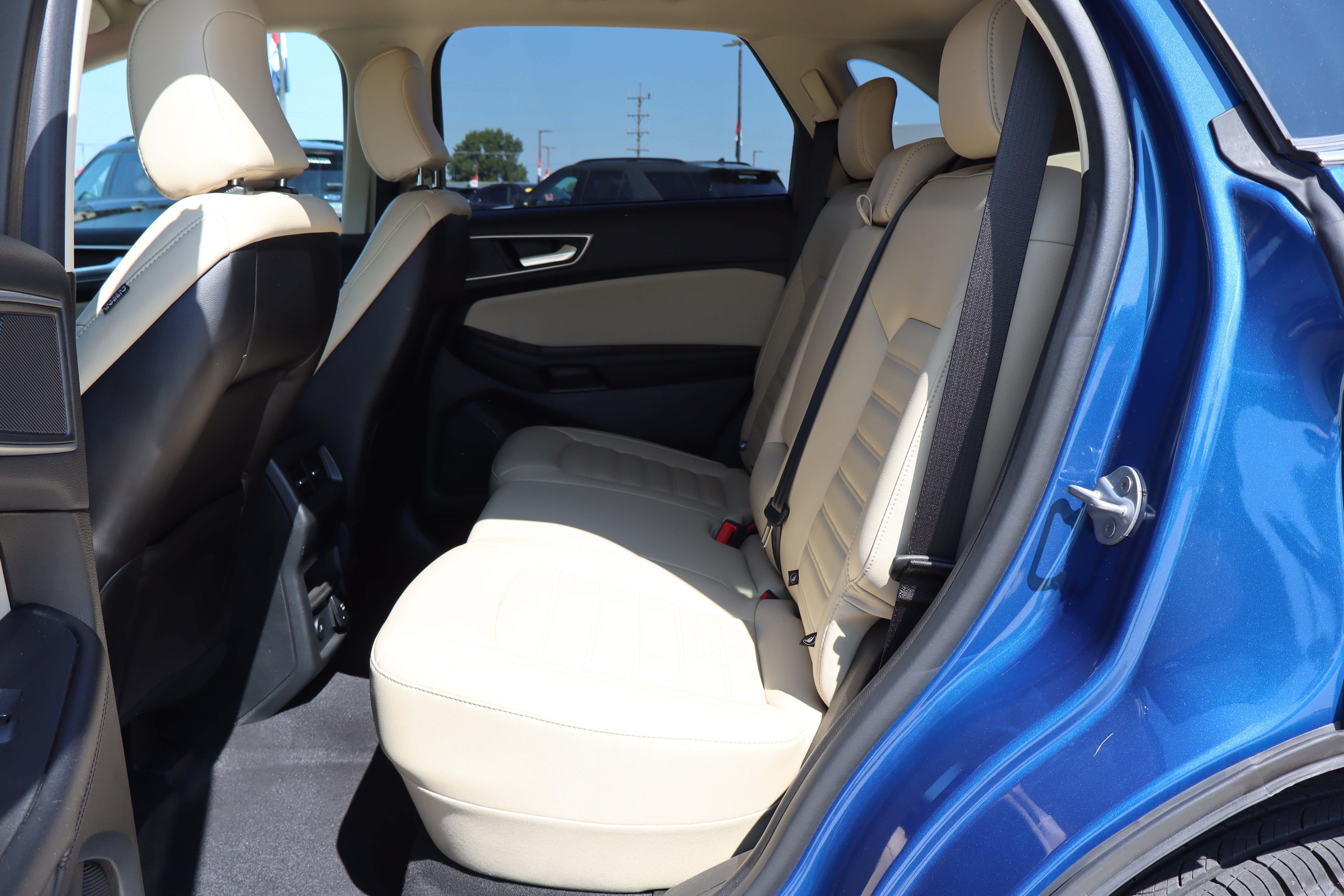 Used 2024 Ford Edge SEL w/ Convenience Package AWD/4WD image 10