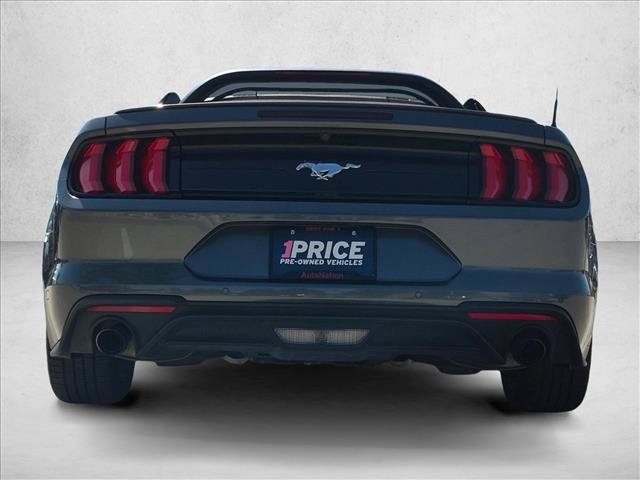 Used 2018 Ford Mustang Premium RWD image 6