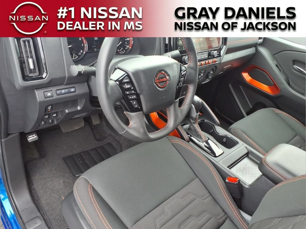 Certified 2025 Nissan Frontier PRO-4X AWD/4WD image 18