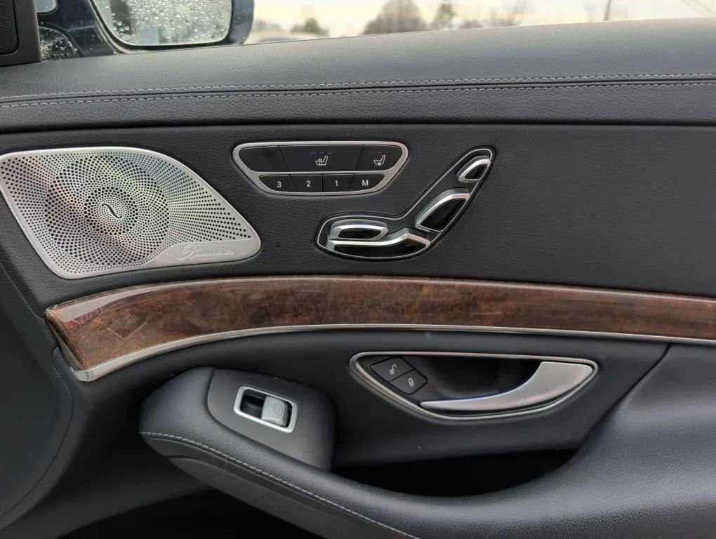 Used 2016 Mercedes-Benz S 550 4MATIC Sedan image 21