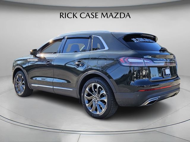 Used 2023 Lincoln Nautilus Reserve w/ Luxury Package image 7