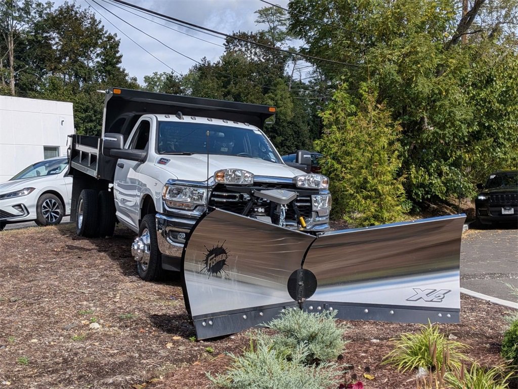 New 2024 RAM 3500 Tradesman image 2