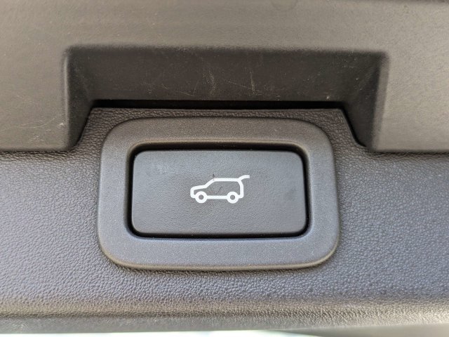 Used 2019 Land Rover Discovery HSE AWD/4WD image 14