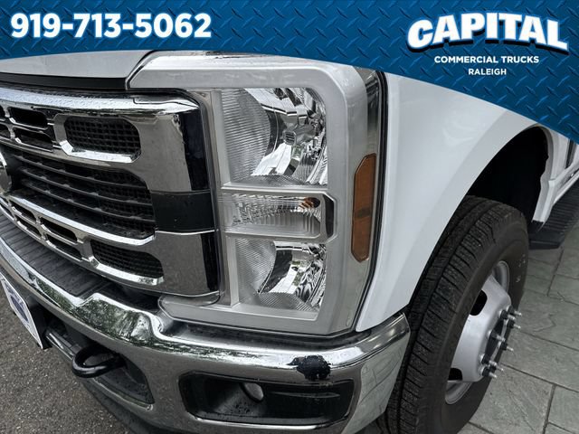 New 2026 Ford F350 XL w/ XL Chrome Package AWD/4WD image 11